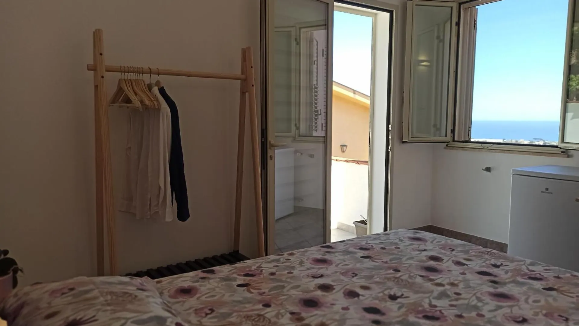 Mediterraneo Rooms Castellammare del Golfo 0*,  Italia