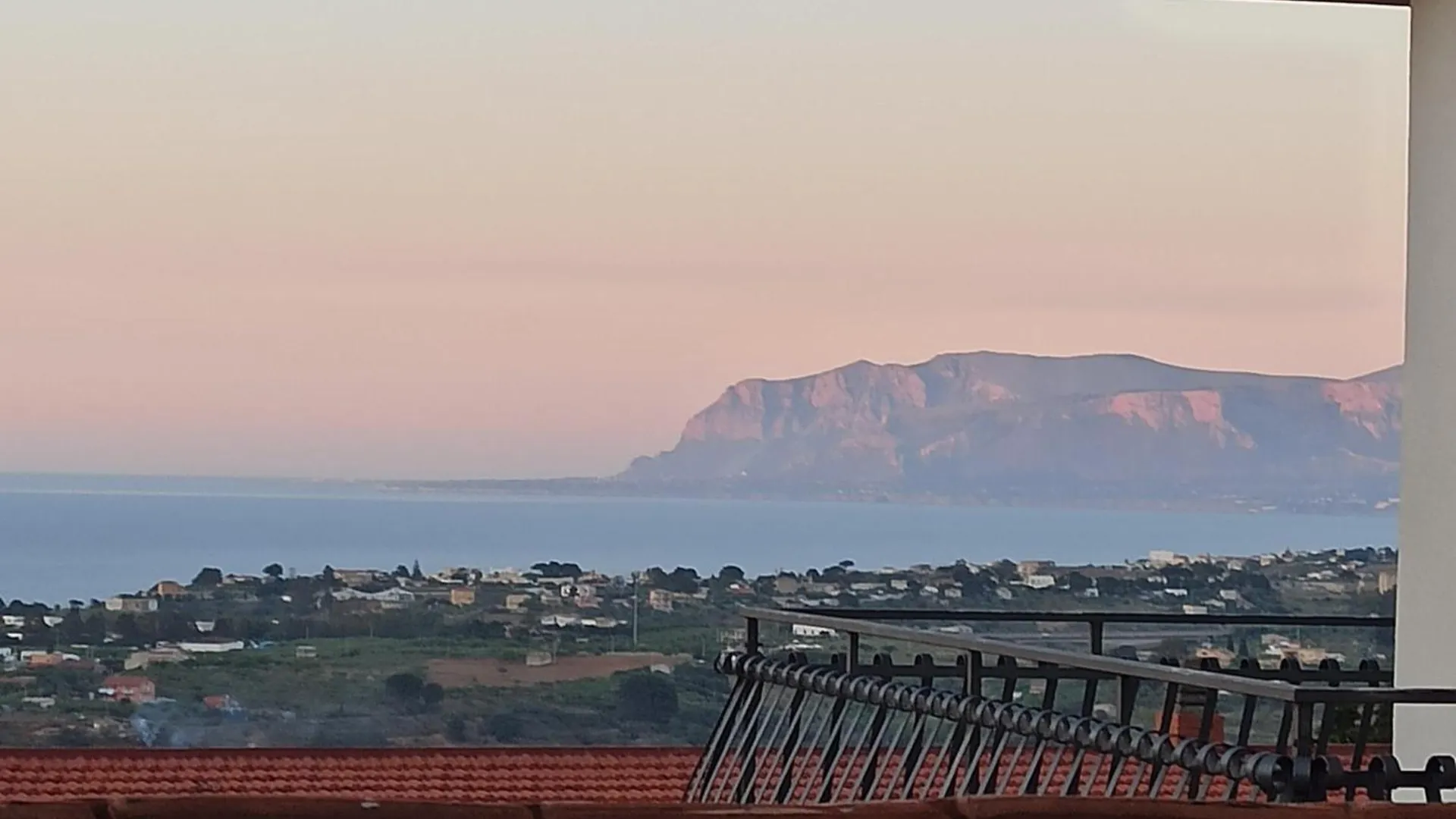 Affittacamere Mediterraneo Rooms Castellammare del Golfo